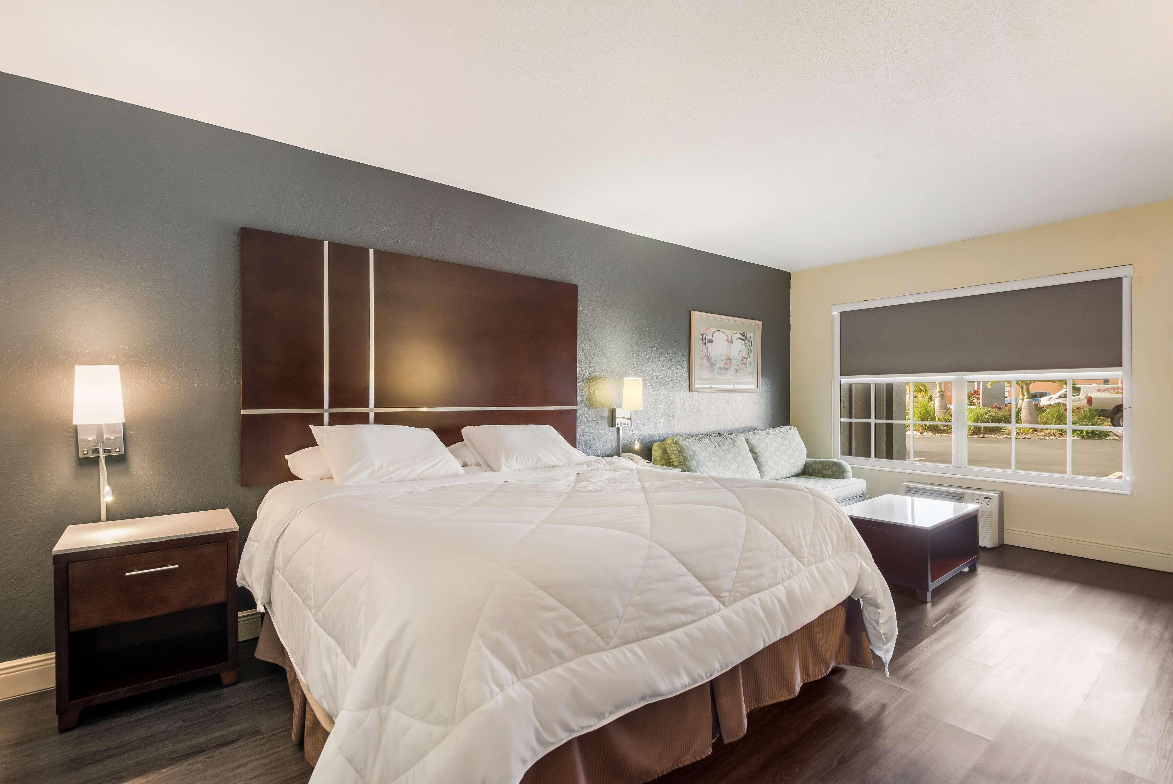 Surestay Hotel By Best Western Sarasota Lido Beach Εξωτερικό φωτογραφία