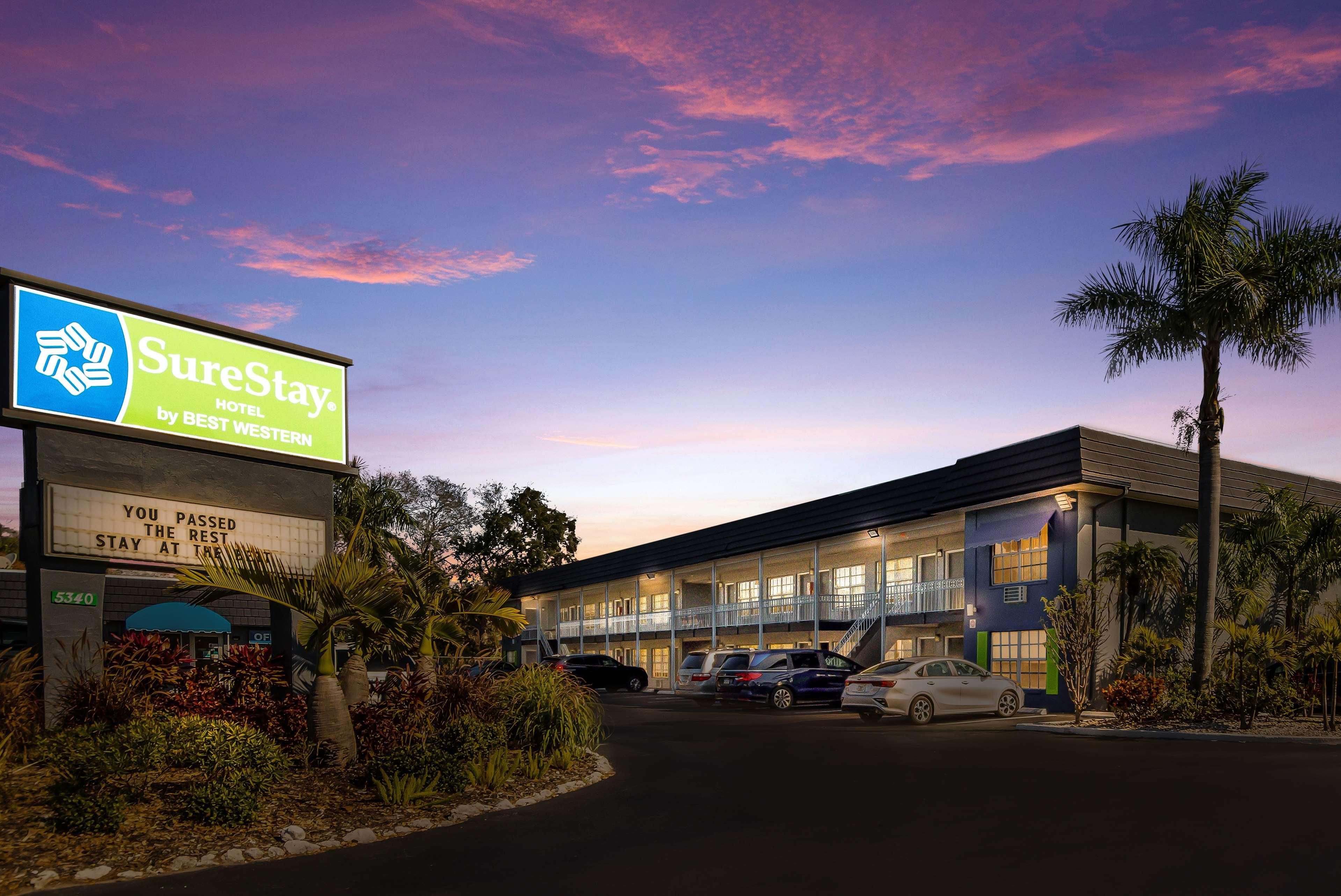 Surestay Hotel By Best Western Sarasota Lido Beach Εξωτερικό φωτογραφία